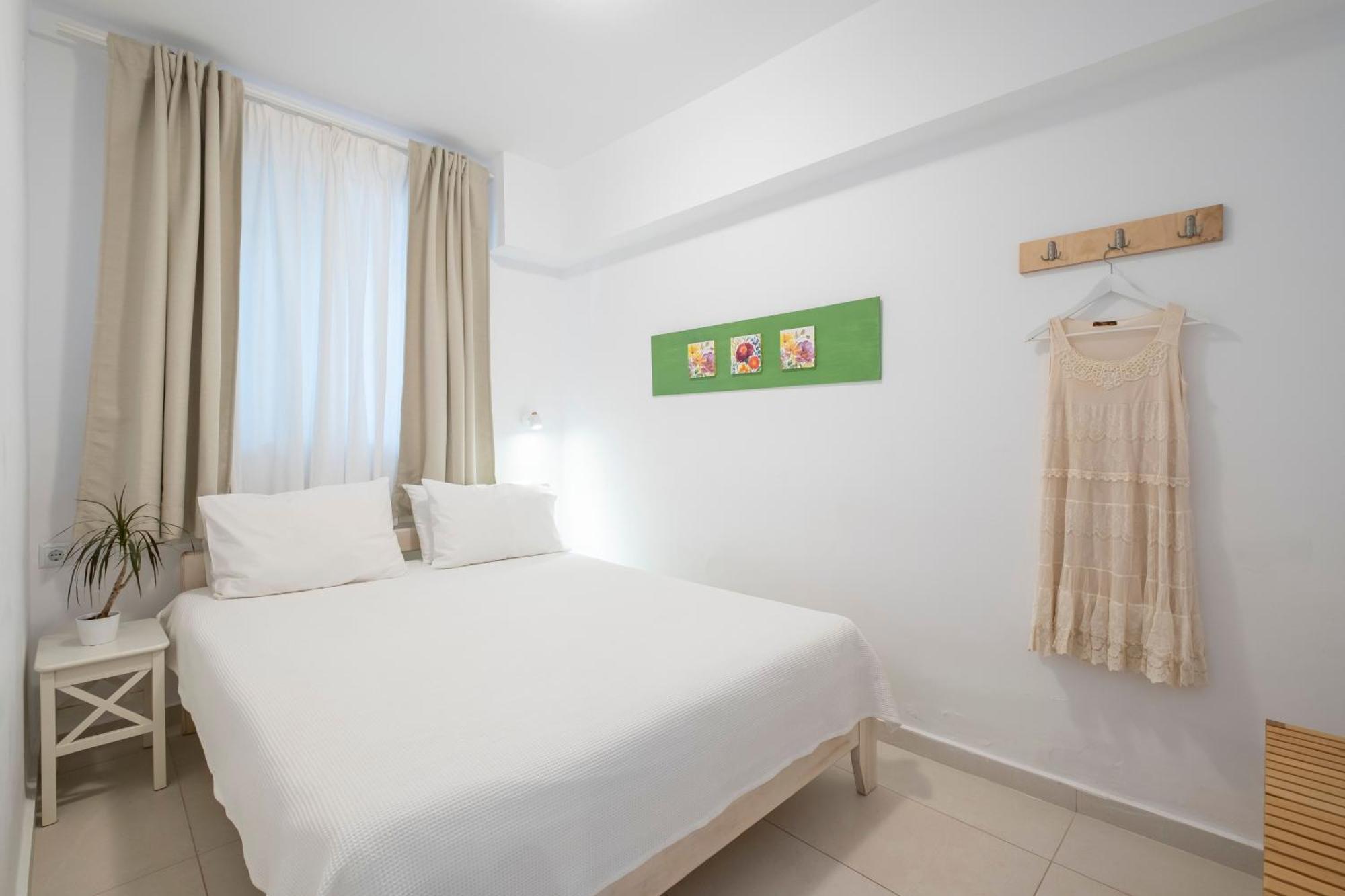 Luxurioeses Apartment Mit Einem Schlafzimmer Direkt Am Wasser, Meerblick Kivérion Eksteriør bilde